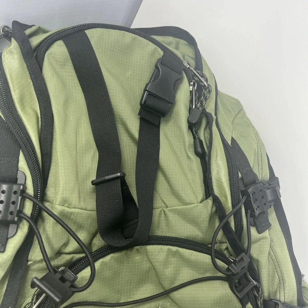 Orvis Fly Fishing Backpack Olive Drab Hiking Rod Bag Water-Resistant